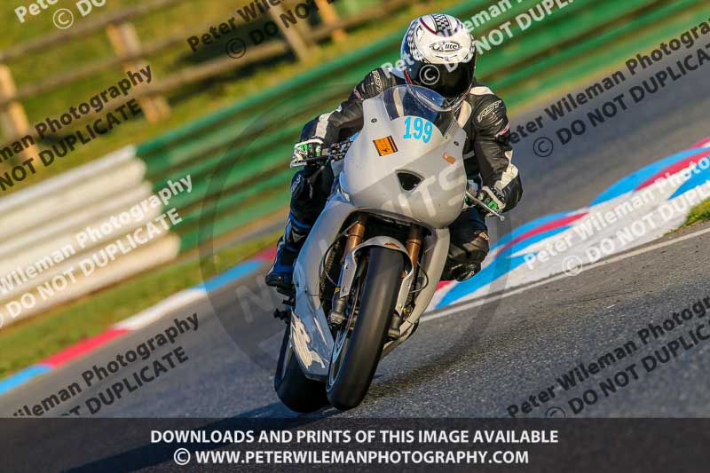 PJ Motorsport Photography 2018;enduro digital images;event digital images;eventdigitalimages;mallory park;mallory park photographs;mallory park trackday;mallory park trackday photographs;no limits trackdays;peter wileman photography;racing digital images;trackday digital images;trackday photos